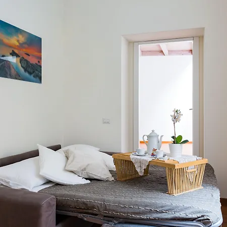 The Royal Story * Róma