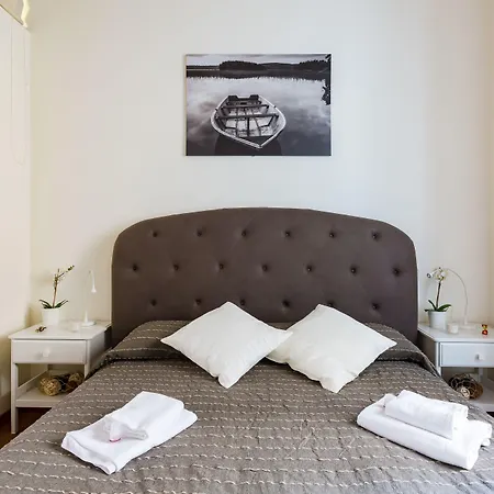 The Royal Story * Róma